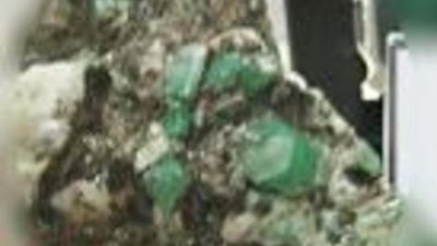 Израиль займется уральскими изумрудами