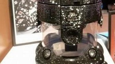 Очиститель воздуха Hyla оделся в кристаллы Swarovski