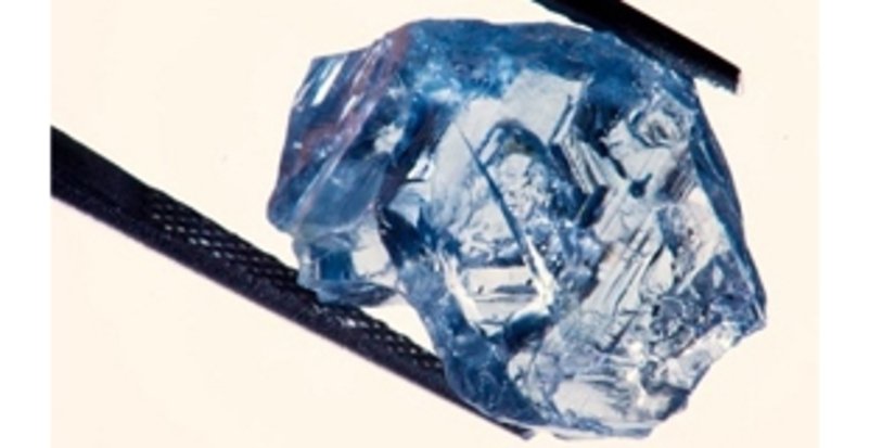 Petra добыла очередной крупный голубой алмаз