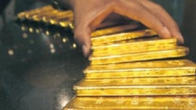 На Московской бирже в апреле объем сделок с драгметаллами вырос на 53%