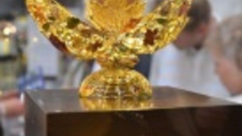 Мастер из Чувашии создал медаль Фаберже