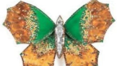 Драгоценная бабочка от Wallace Chan