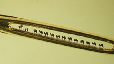 Выставка ювелирных микроминиатюр в музее Крамского