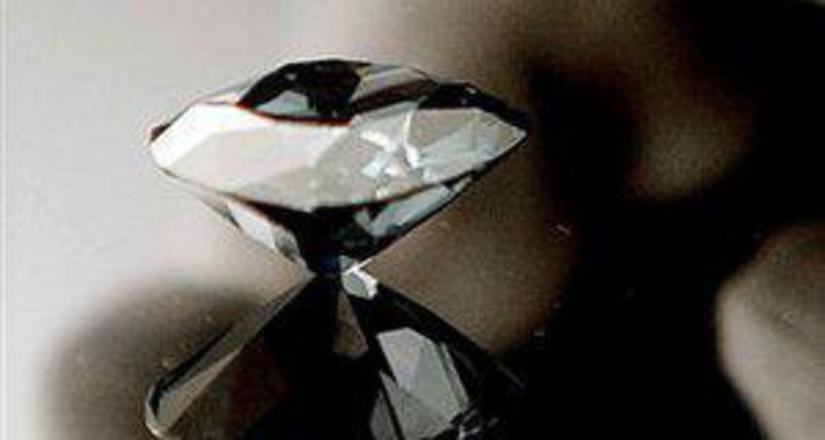 DRI выявило случаи завышения стоимости алмазов