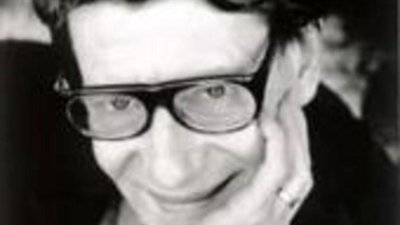 Коллекция Ив Сен-Лорана будет распродана