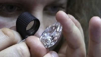 Второй крупный алмаз добыла «АЛРОСА» в текущем году