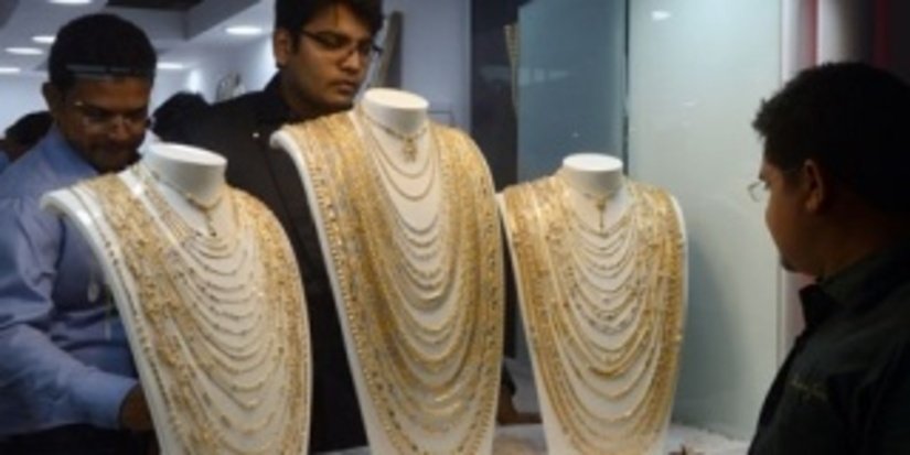 Индийские ювелиры призывают правительство сократить пошлины на импорт золота