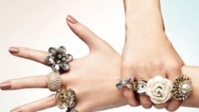Молодое поколение предпочитает бриллиантовые изделия