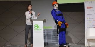 Сбербанк наденет на своих грузчиков экзоскелеты для переноски мешков с золотом