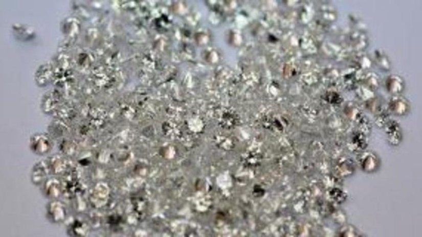 АК «АЛРОСА» провела конкурсные продажи (аукционы) алмазного сырья