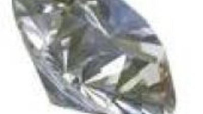 Протест возле бриллиантовых бутиков