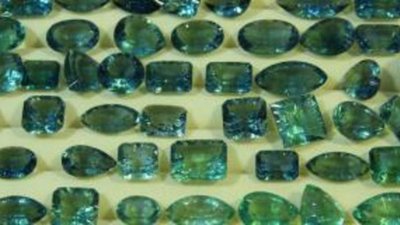 В Украине изменены условия продажи драгоценностей из Госфонда