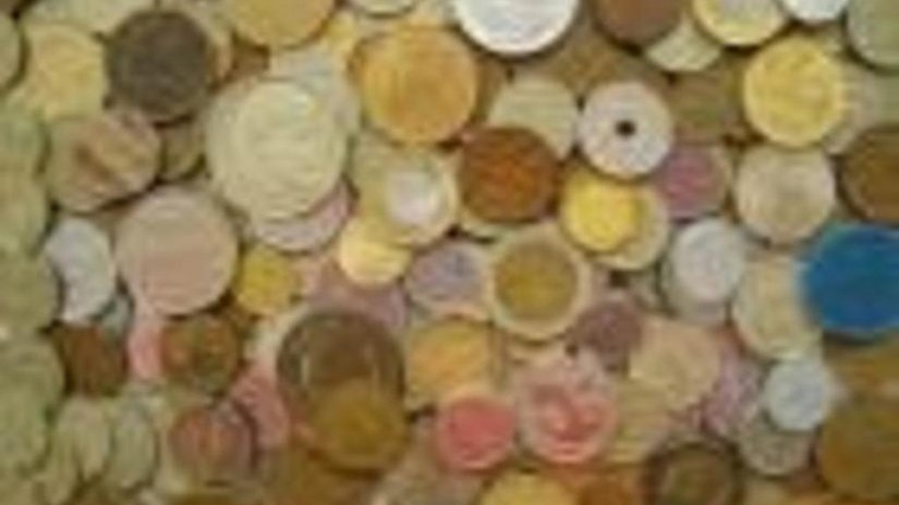 Банк России выпустил новые памятные монеты