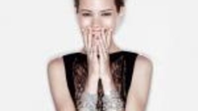 Фрея Бейя Эриксен в рекламе ювелирных украшений Harry Winston