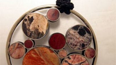 Приезжие ювелиры порадовали курянок эксклюзивными украшениями