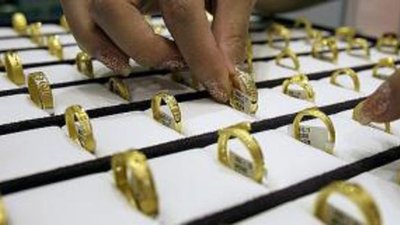 Преступник нашел оригинальный способ для ограбления ювелирного магазина