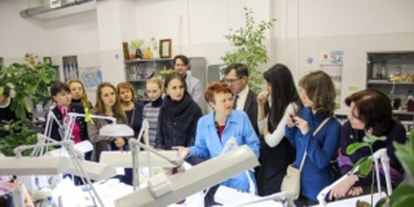 Сотрудники музея Фаберже посетили «Русские самоцветы»