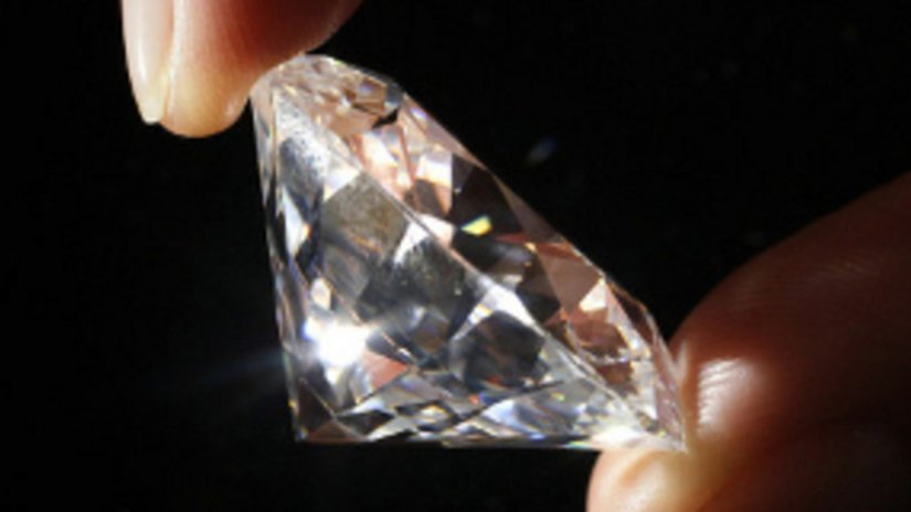Цены на бриллианты выросли на 10 % в 2010 году