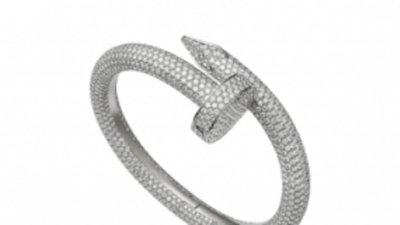 Дом Cartier выпустил новую роскошную бриллиантовую версию браслета-гвоздя из коллекции Juste un Clou