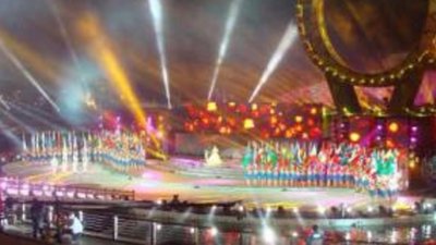 Посетителей EXPO-2012 удивили бриллиантами