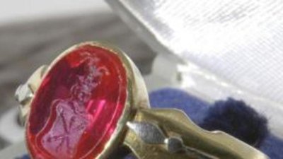 Путину предлагают перстень за полмиллиарда долларов