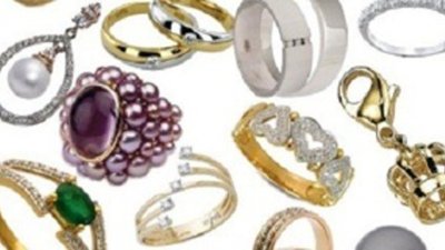 Ювелирные изделия являются самым популярным вложением