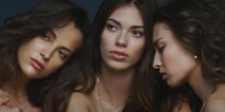 Словацкие ювелиры произвели фурор вульгарными баннерами