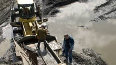 Разворачивается промывка золотоносных песков