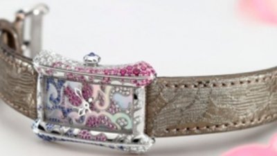 Восхитительные женские часы Alacria Royal Rose от Carl F. Bucherer