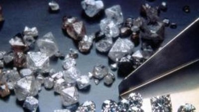 Новое определение конфликтных алмазов вызвало разногласия