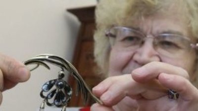 Уральские ювелиры выживают за счет недорогой массовой продукции, но не забывают и об искусстве