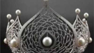 Жемчужина с короны “Мисс Россия-2012” возвращена на место