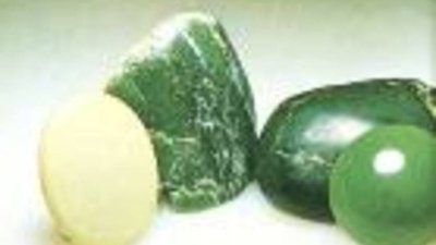 Нефритодоллары уплывают за границу