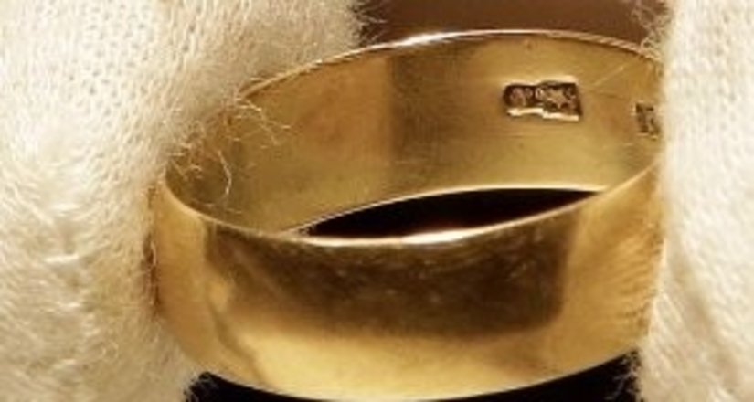 Обручальное кольцо Ли Освальда продано за 118$ тыс.