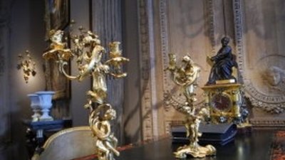 В Москве состоялся аукцион драгоценностей со стартом в доллар