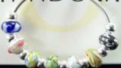 Pandora открыла новый магазин в Петербурге