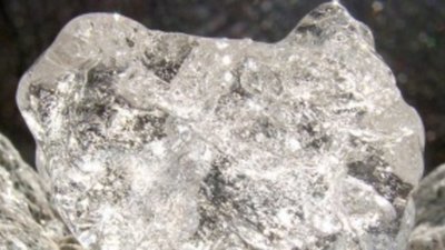 Ботсване сказано, что полагаться только на алмазы слишком опасно