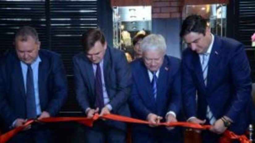 Калининградский янтарный комбинат открыл новый выставочный комплекс «Янтарная палата»