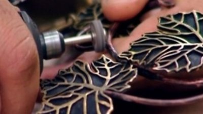 Украшения ювелиров из Гюмри танцуют, дышат и меняют цвет