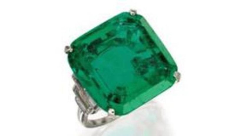 Обручальное кольцо Брук Астор продано на аукционе за 1,2 миллиона долларов