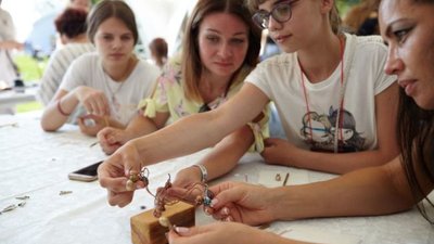 "Русские самоцветы" совместно с музеем Фаберже стали участниками фестиваля VK Fest