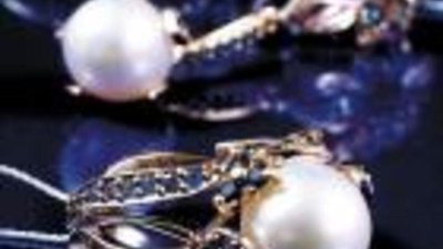 Американцы скупают свадебные украшения