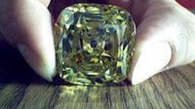 Индийское правительство построит технологические центры для бриллиантовых компаний в Гуджарате