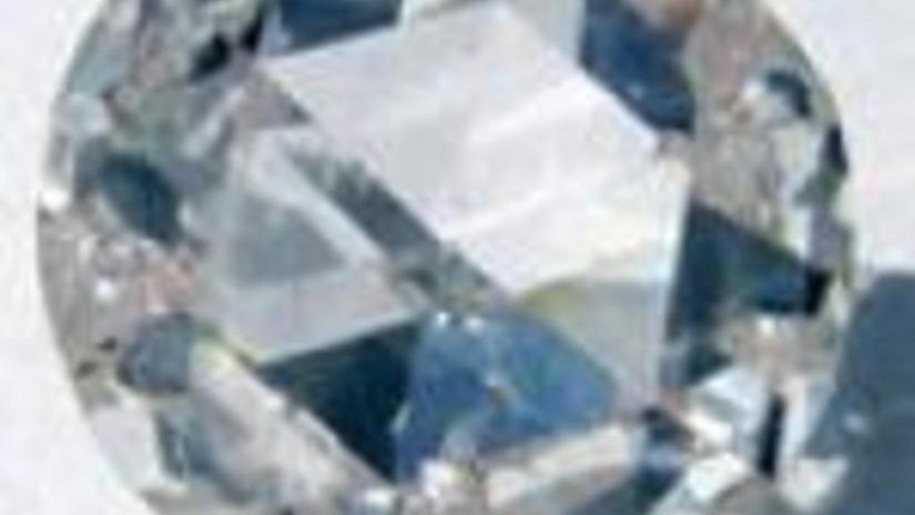 Искусственному алмазу 54 года