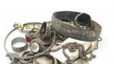 Серебро продолжает пользоваться повышенным спросом