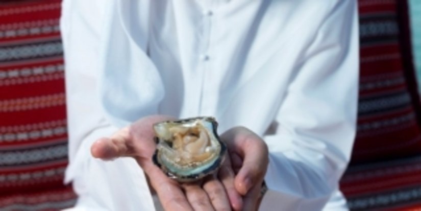 Курортный отель в ОАЭ дарит постояльцам ювелирные украшения
