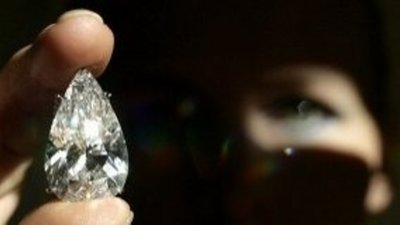 Алроса будет сотрудничать с аукционом Sotheby's