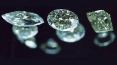 Гомельское ПО «Кристалл» отправило в США первую партию бриллиантов