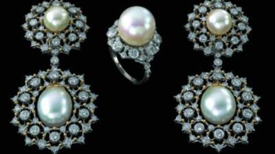 Шедевры «принца ювелиров» засверкают в витринах банков