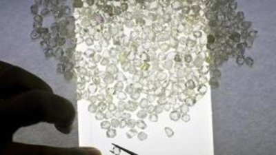Anglo American  берёт под контроль De Beers